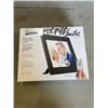 Image 1 : ALURATEK 9" DIGITAL PHOTO FRAME - TESTED WORKING, RETAIL $89