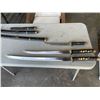 Image 2 : 3 SAMURAI SWORDS W/ SHEATHS