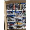 Image 2 : 30 NEW/SEALED HOTWHEELS CARS