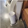 Image 2 : GOLDSTAR 10,000 BTU PORTABLE AIR CONDITIONER WITH ACCESSORIES, WORKING