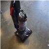 Image 3 : HOOVER UPRIGHT VACUUM CLEANER - WORKING