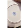 Image 18 : 33 PIECES ROYAL ALBERT MEMORY LANE CHINA - 8 DINNER PLATES, 8 SIDE PLATES, 8 MUGS, PLATTER, 2 OVAL S
