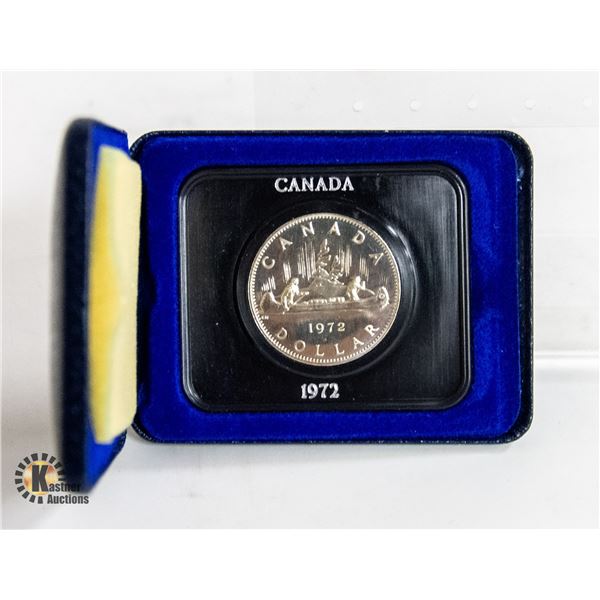 1972 CANADA DOLLAR COIN IN CASE UNCIRCULATED