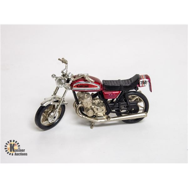 1970S KAWASAKI 750 DIECAST MOTORCYCLE