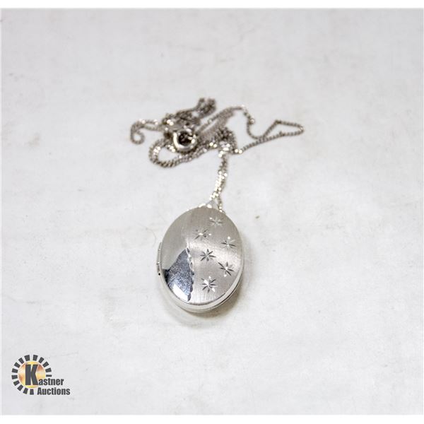 STERLING SILVER CHAIN & LOCKET