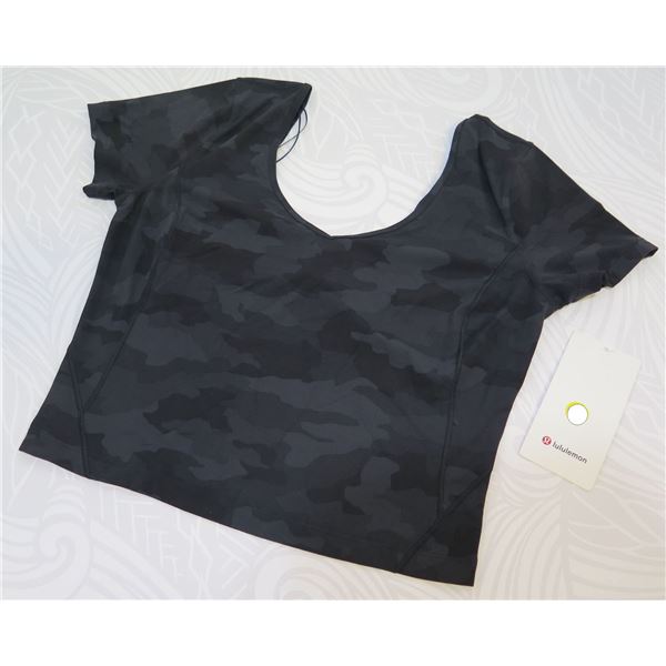 New lululemon Women's Align Tee, Black Camo, Size 8