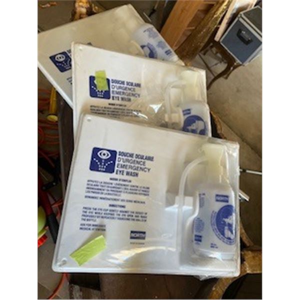 Eye wash bottles - new