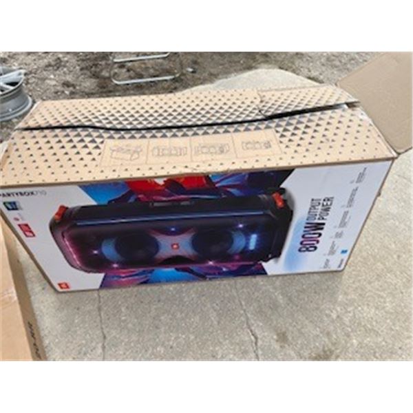 new- 800 watts party box