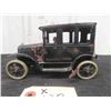 Image 8 : Arcade Mfg. Cast Car - Vintage 2.5" x 3" x 5" 