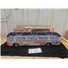 Image 1 : Cragston Battery Operated Greyhound Bus with Box 4.5" x 5" x 20" 