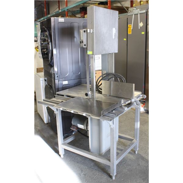 HOBART 142" VERTICAL 3HP MEAT BANDSAW