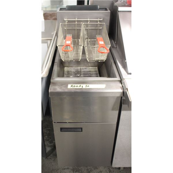 40LB DUAL BASKET NATURAL GAS DEEP FRYER
