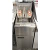 Image 1 : 40LB DUAL BASKET NATURAL GAS DEEP FRYER