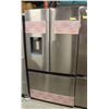 Image 1 : S&D SAMSUNG ST. STEEL FRENCH DOOR FRIDGE W. WATER/