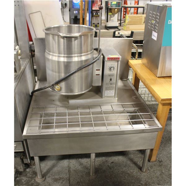 STAINLESS STEEL COMMERCIAL STEAM KETTLE