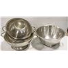 Image 1 : LOT OF 3 STAINLESS STEEL COLANDERS