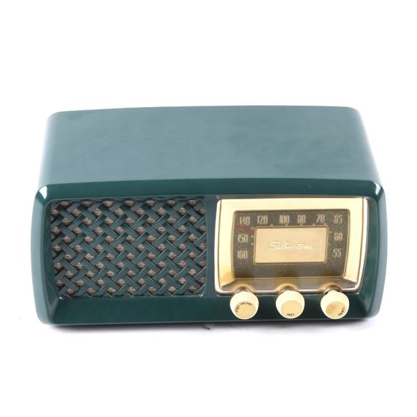 RARE Silverstone Table Top AM Radio 1952-55