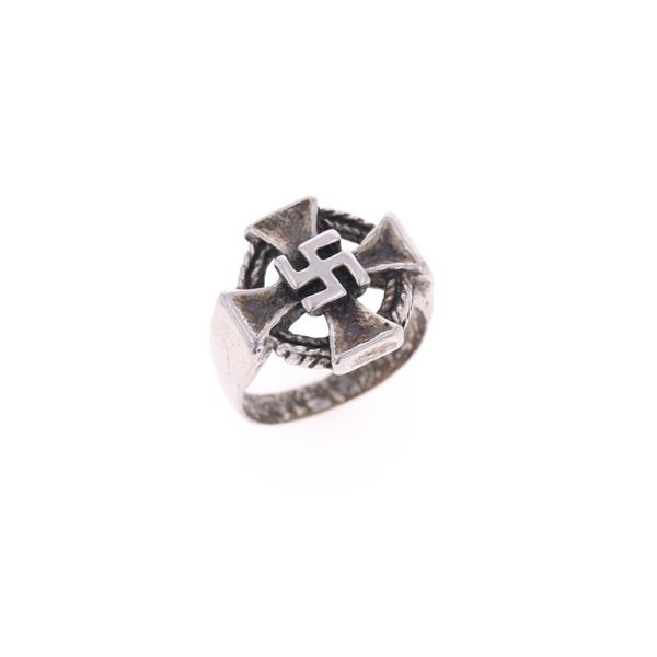 WWII German Third Reich Knights Cross Silver Ring