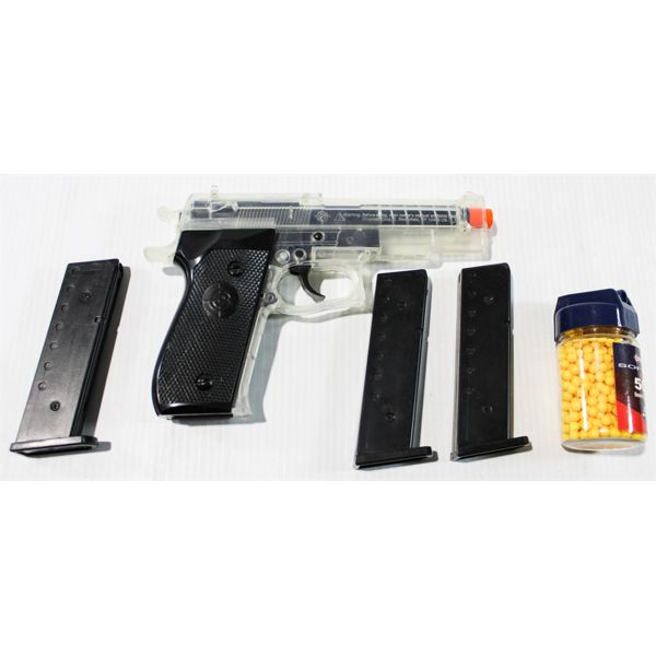 AIRSOFT (150C) STINGER P30 6MM W/3 MAGAZINES + BB'S (UNUSED)