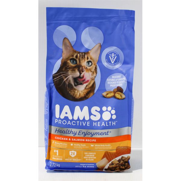 2.72 KG IAMS PROACTIVE  CHICKEN & SALMON CAT FOOD