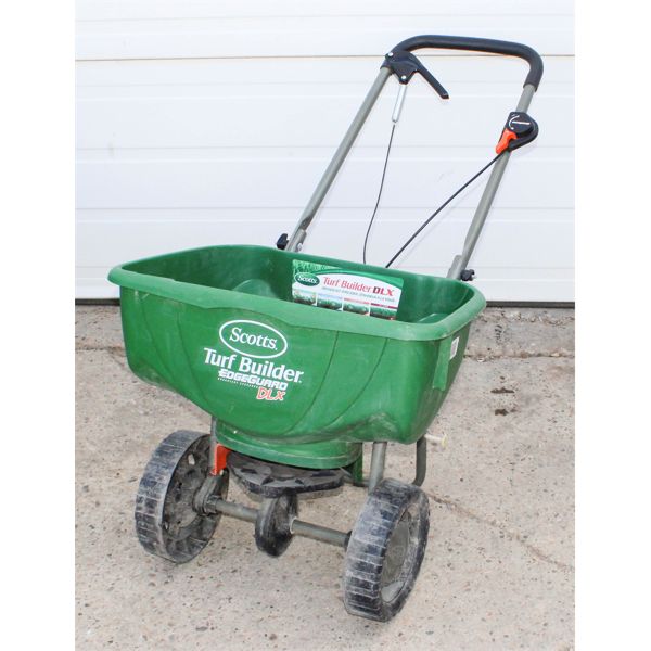 SCOTTS TURF BUILDER EDGEGUARD DLX SEED SPREADER