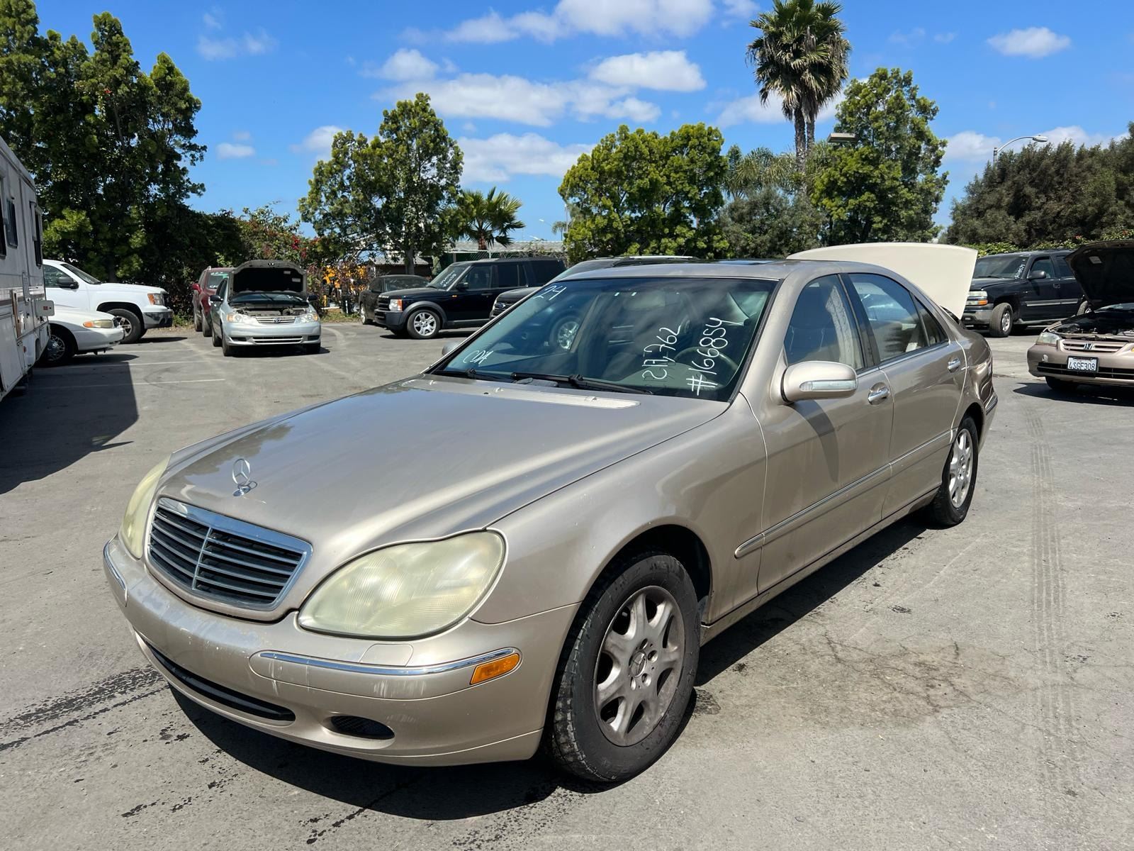 2001 Mercedes-Benz S-Class