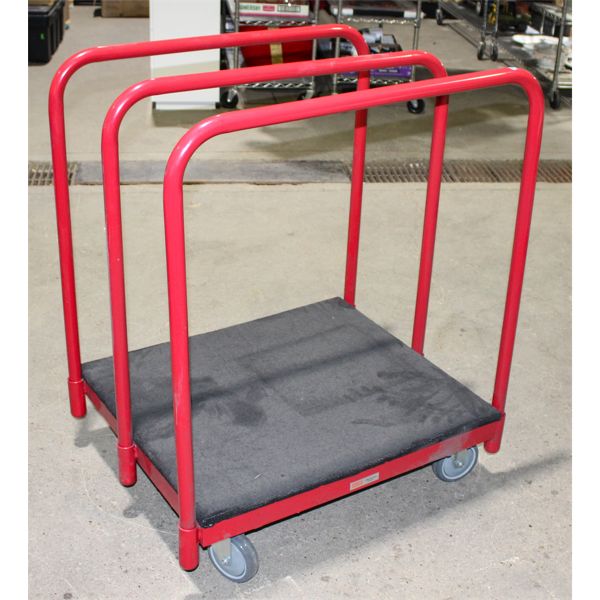 UTILITY DOLLY WITH REMOVABLE BARS