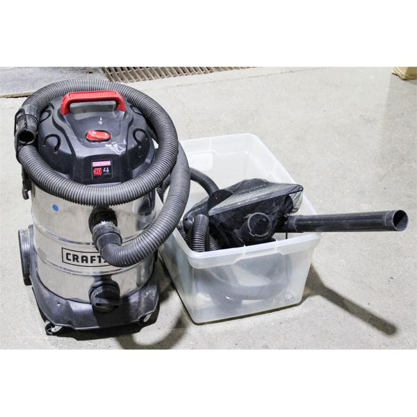 CRAFTSMAN 30L 4HP SHOPVAC W/ ACCESSORIES