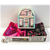 NEW SEALED COSMETIC BAG KITS PLUS THE PAMPERY