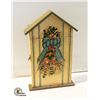 Image 1 : VINTAGE BIRD HOUSE STYLE KEY HOLDER