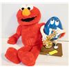 Image 1 : LARGE TICKLE ME ELMO & LARGE M&M'S CANDY DISPENSER