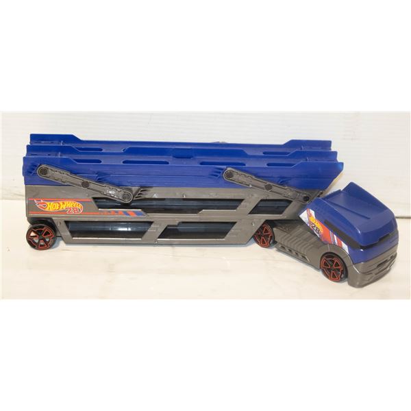 2012 -5 LEVEL HOTWHEELS MEGA HAULER,HOLDS 50 CARS