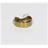 Image 2 : NEW SIZE 8 GOLD TONE STAINLESS STEEL RING