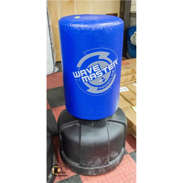 WAVEMASTER PUNCHING BAG