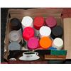 Image 1 : BOX OF SPRAY PAINT