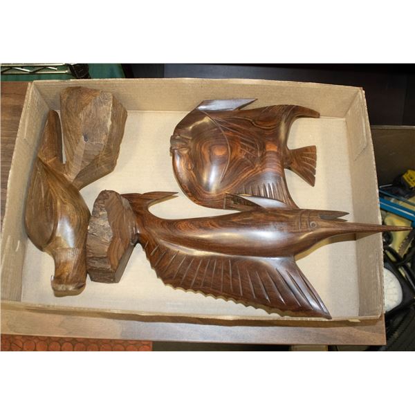 SET OF 3 CARVINGS