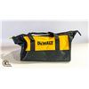 Image 1 : NEW DEWALT 11" X 8" TOOL BAG