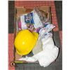 Image 1 : FLAT WITH ASSORTMENT OF NEW PPE ITEMS INCL.