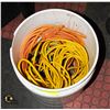 Image 1 : PAIL OF EXTENSION CORDS