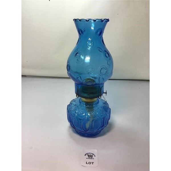 L E SMITH BLUE MOON & STARS OIL LAMP 12 inches