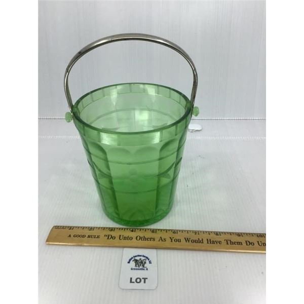 VINTAGE DEPRESSION GLASS GREEN ART DECO  ICE
