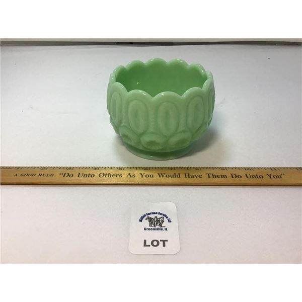 JADITE MOON & STARS DISH-MARKED ? WEISHAR SOCIETY