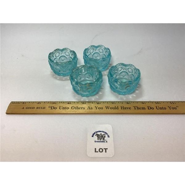 L E SMITH VINTAGE LIGHT BLUE GLASS MOON & STARS