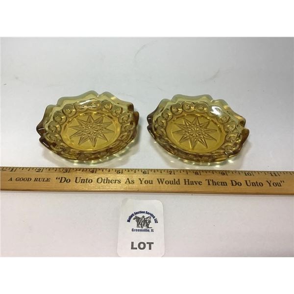 L E SMITH VINTAGE MOON & STARS AMBER GLASS