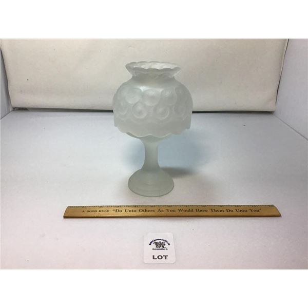 L E SMITH VINTAGE MOON & STARS FROSTED SATIN