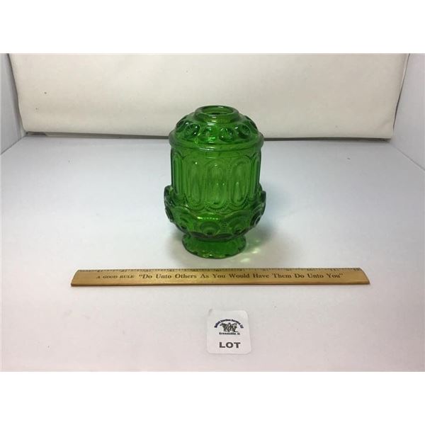 L E SMITH VINTAGE MOON & STARS GREEN GLASS FAIRY