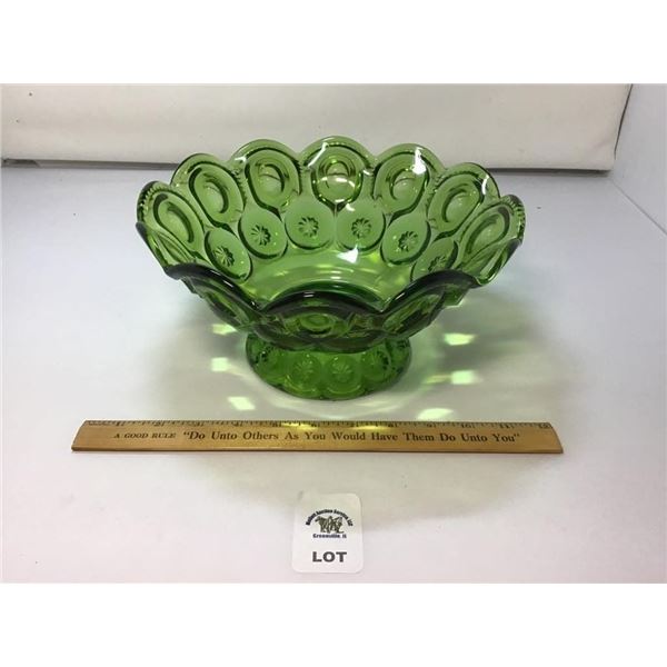 L E SMITH VINTAGE MOON & STARS GREEN GLASS FOOTED