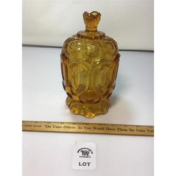 L E SMITH VINTAGE MOON & STARS AMBER GLASS FOOTED