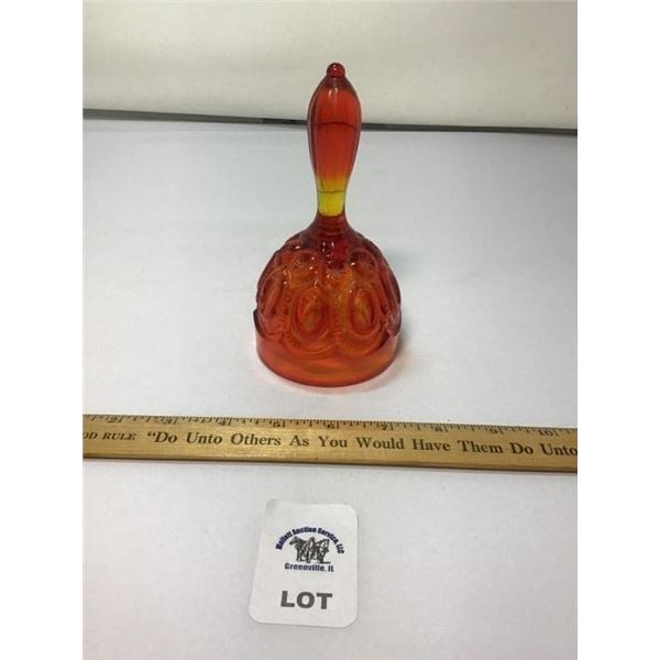 L E SMITH VINTAGE MOON & STARS AMBERINA BELL