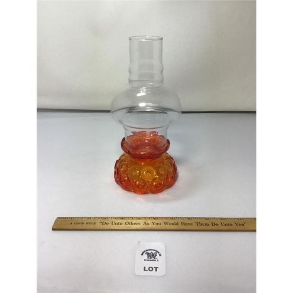 L E SMITH VINTAGE MOON & STARS AMBERINA CHIMNEY